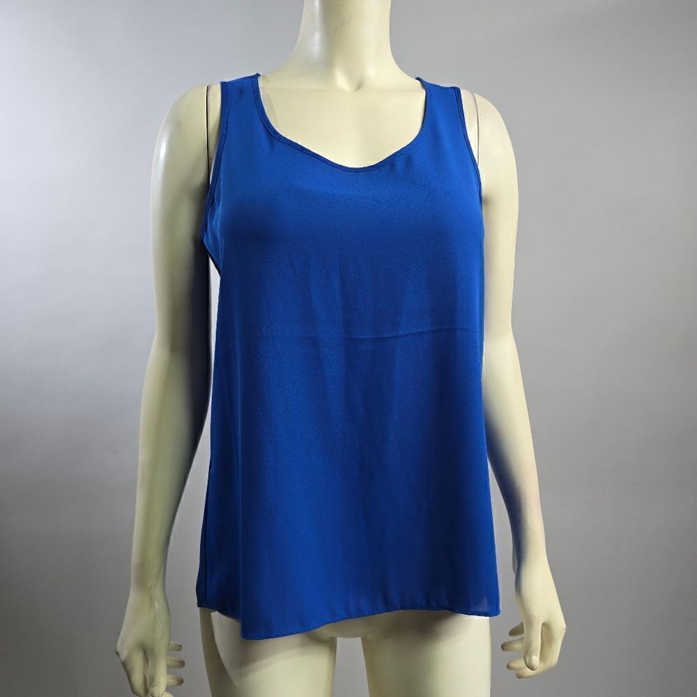 Express small top R15 nwt